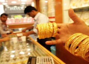 تحديث لحظي: سعر الذهب في السعودية اليوم الأربعاء عيار 21 بسعر 353 ريال